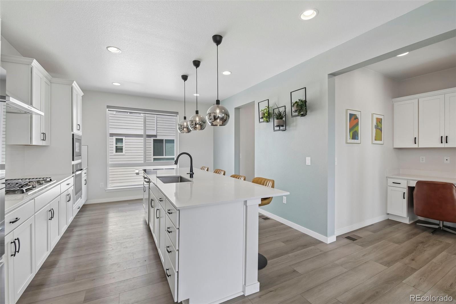 MLS Image #12 for 5195  queen court,arvada, Colorado