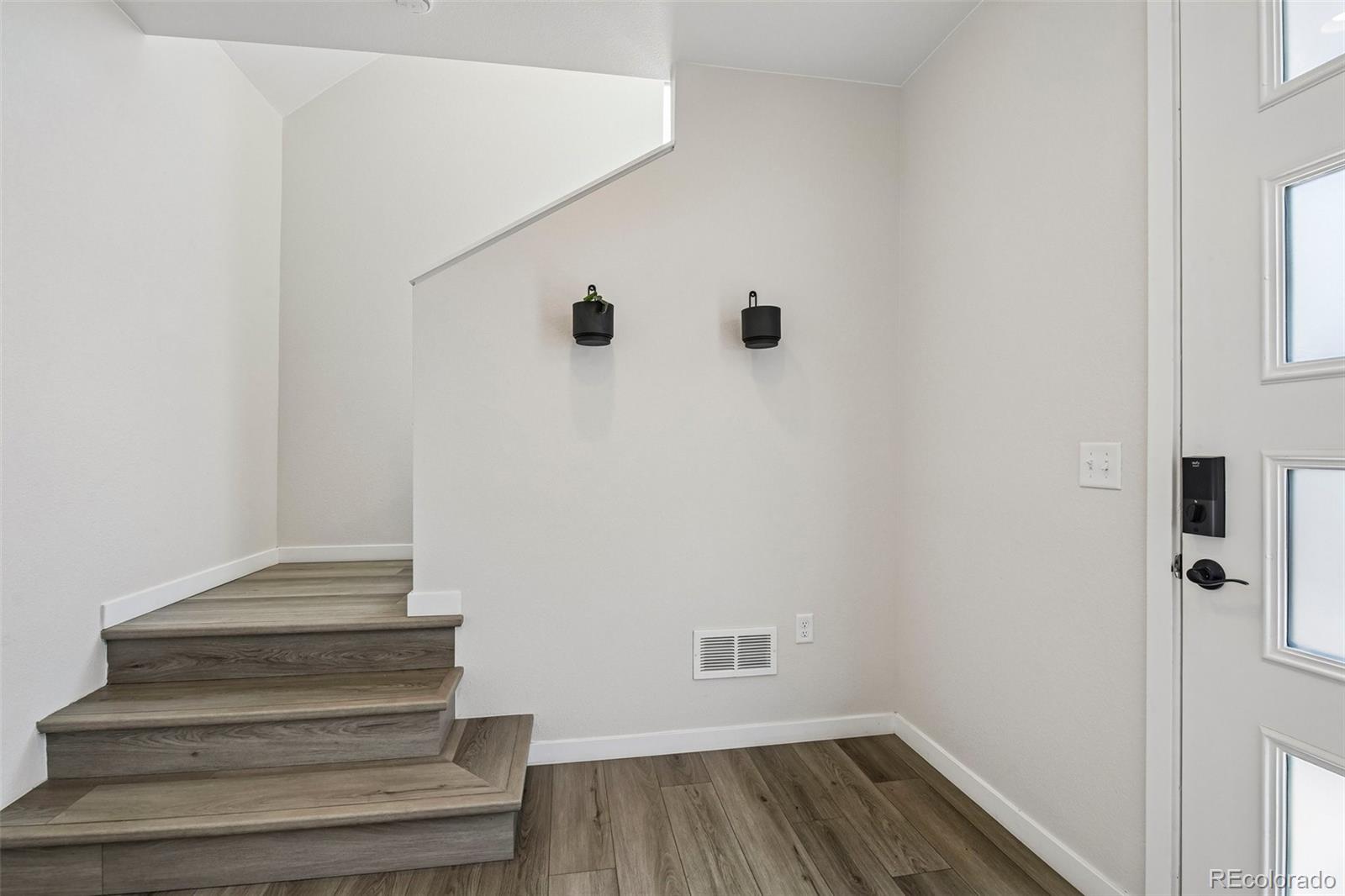 MLS Image #6 for 5195  queen court,arvada, Colorado