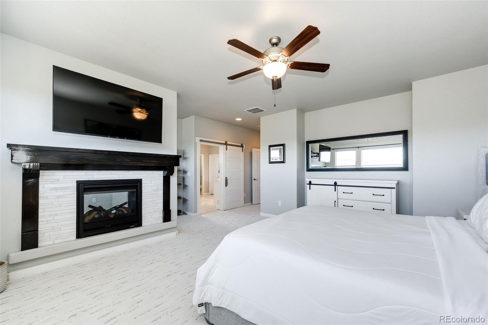 MLS Image #25 for 2058  walnut creek court,colorado springs, Colorado
