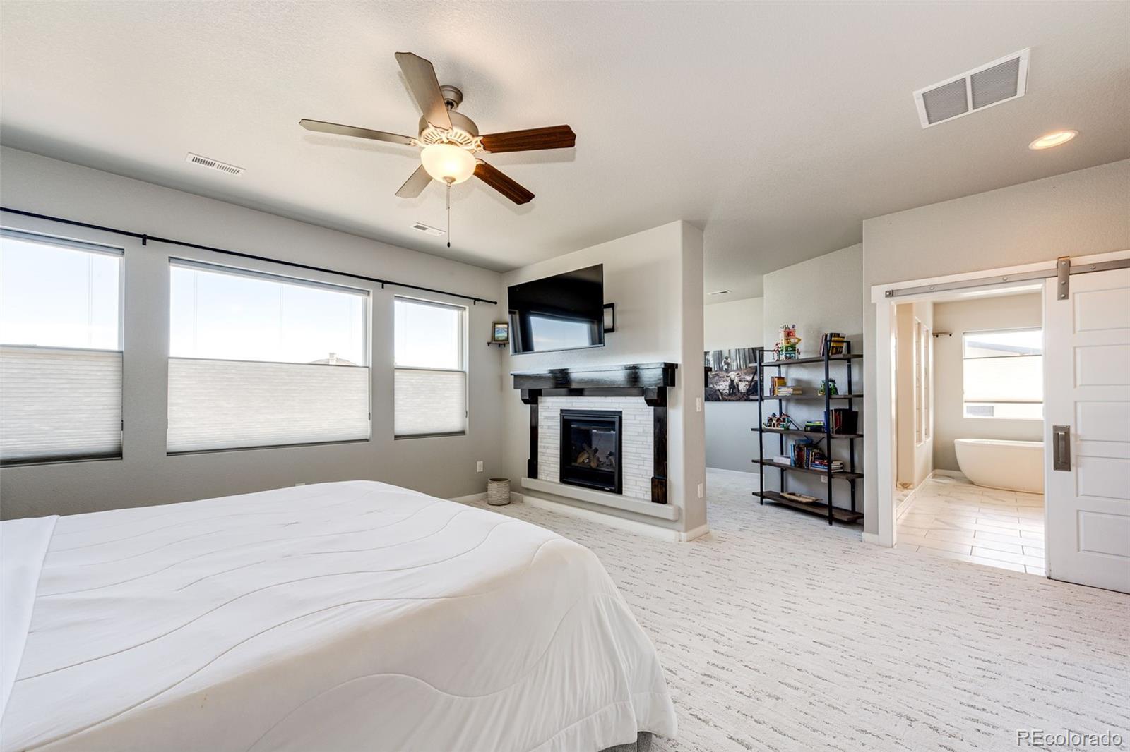 MLS Image #26 for 2058  walnut creek court,colorado springs, Colorado