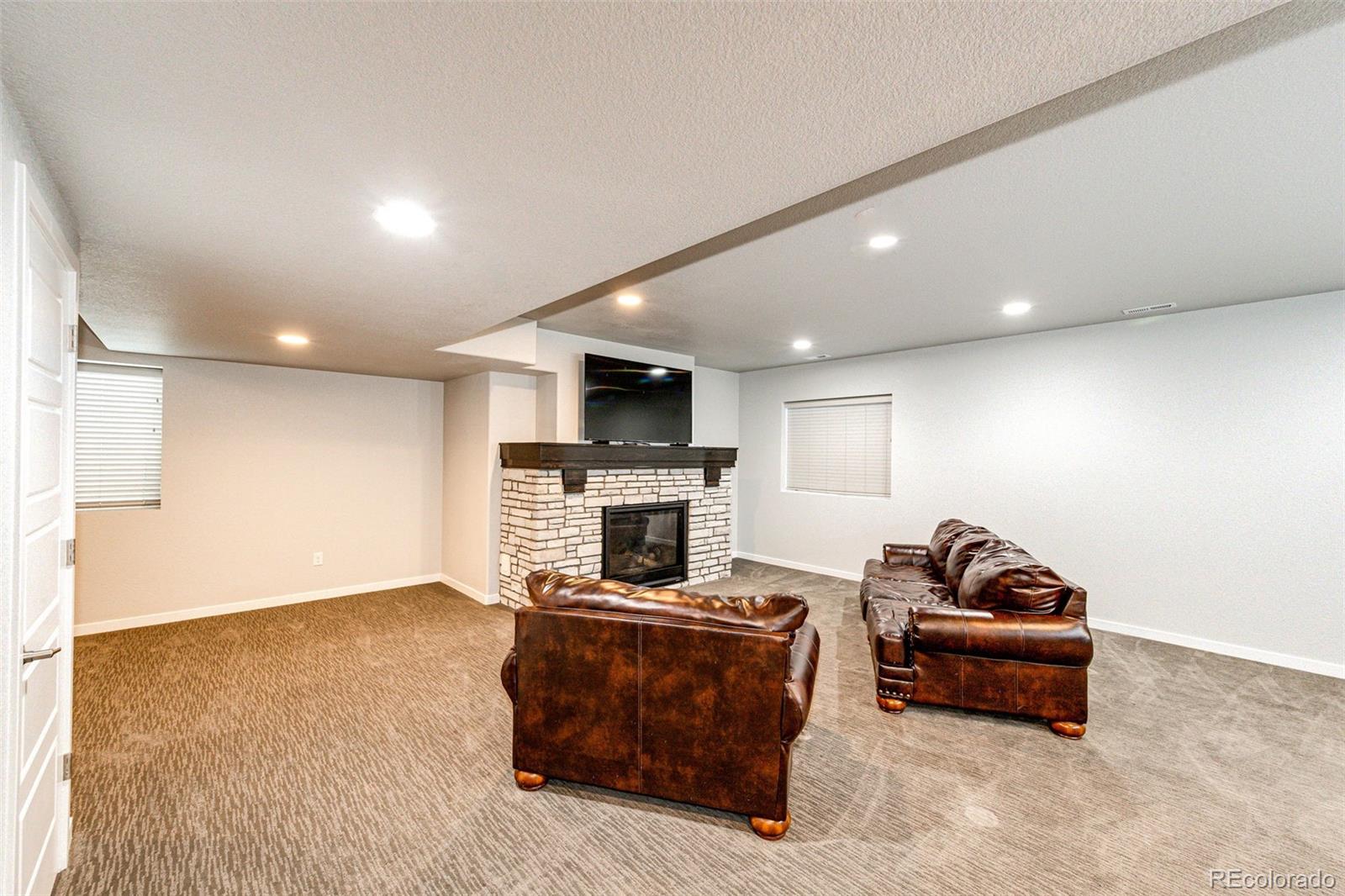 MLS Image #38 for 2058  walnut creek court,colorado springs, Colorado