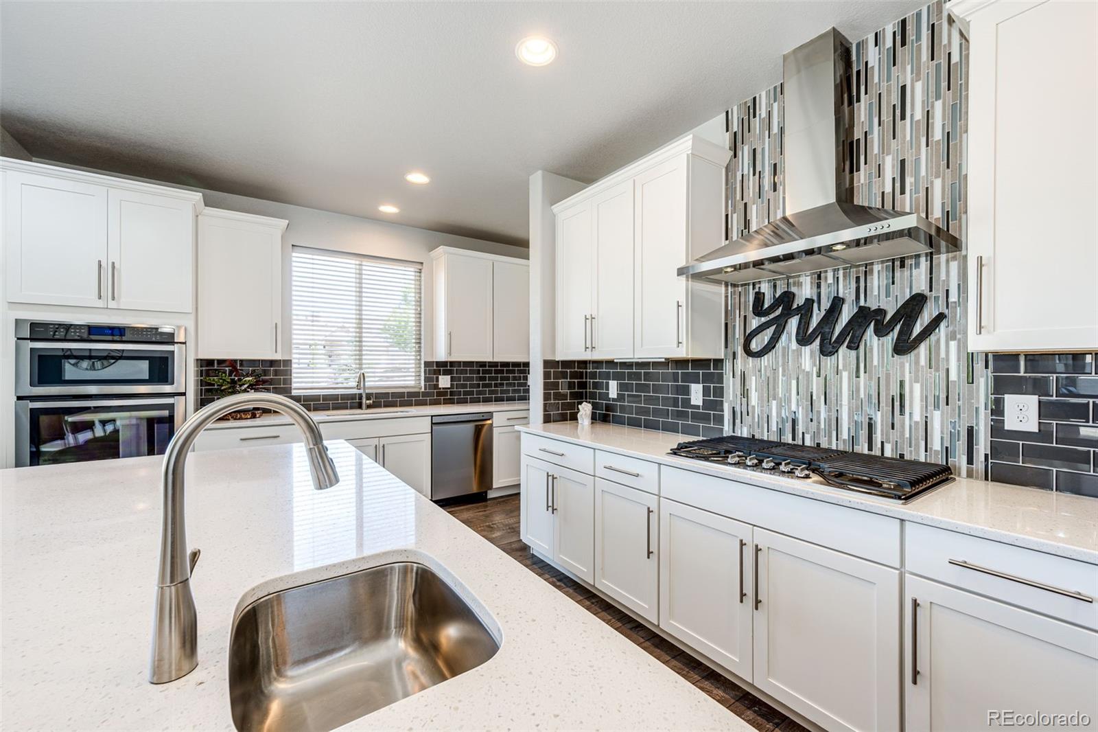 MLS Image #8 for 2058  walnut creek court,colorado springs, Colorado