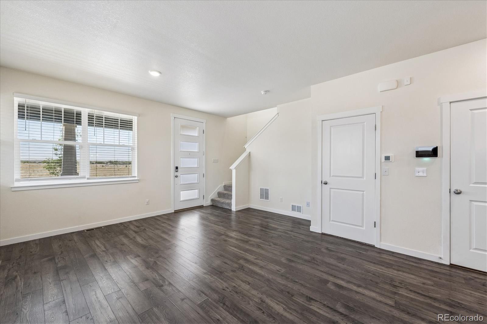 MLS Image #3 for 21891 e 7th avenue,aurora, Colorado
