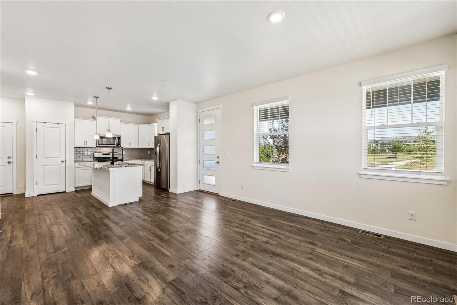 MLS Image #5 for 21891 e 7th avenue,aurora, Colorado