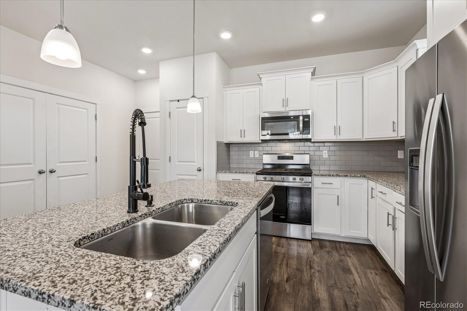MLS Image #9 for 21891 e 7th avenue,aurora, Colorado