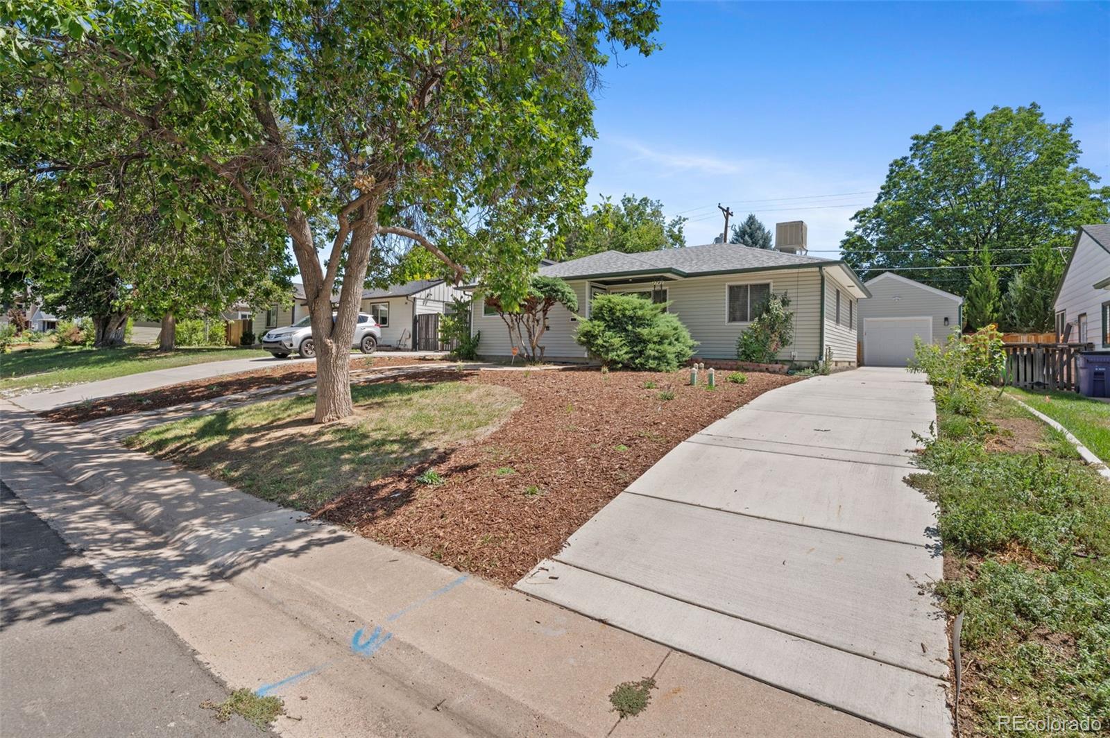 MLS Image #10 for 2740 s madison street,denver, Colorado