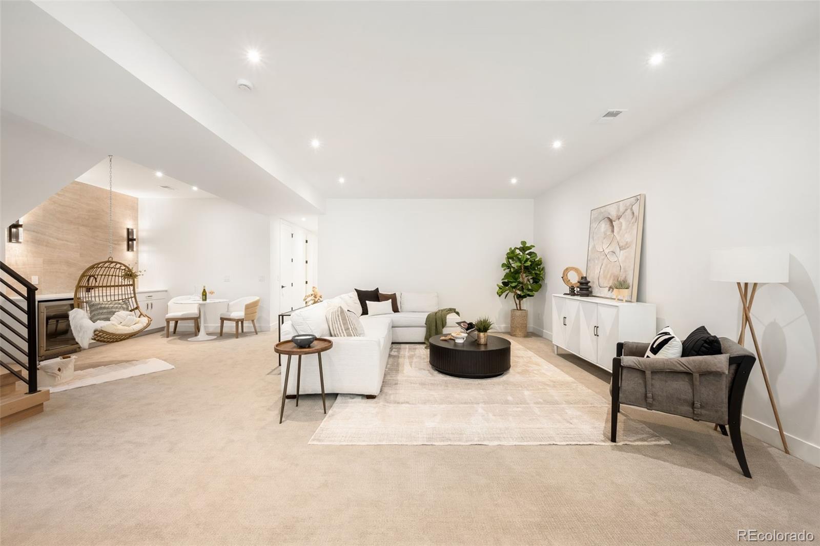 MLS Image #24 for 3360 s dexter street,denver, Colorado