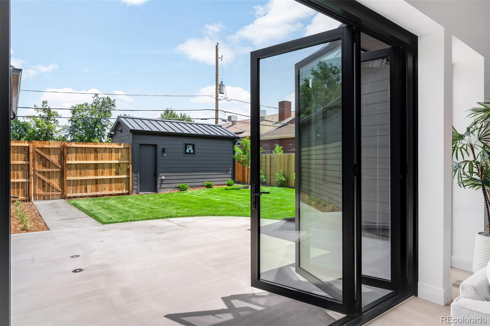 MLS Image #30 for 3360 s dexter street,denver, Colorado