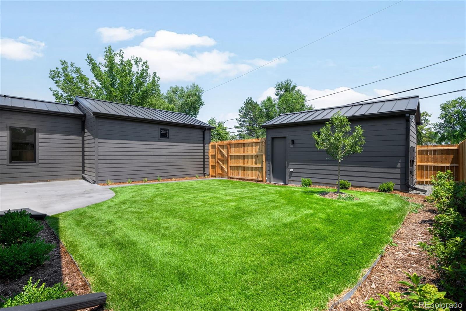 MLS Image #31 for 3360 s dexter street,denver, Colorado