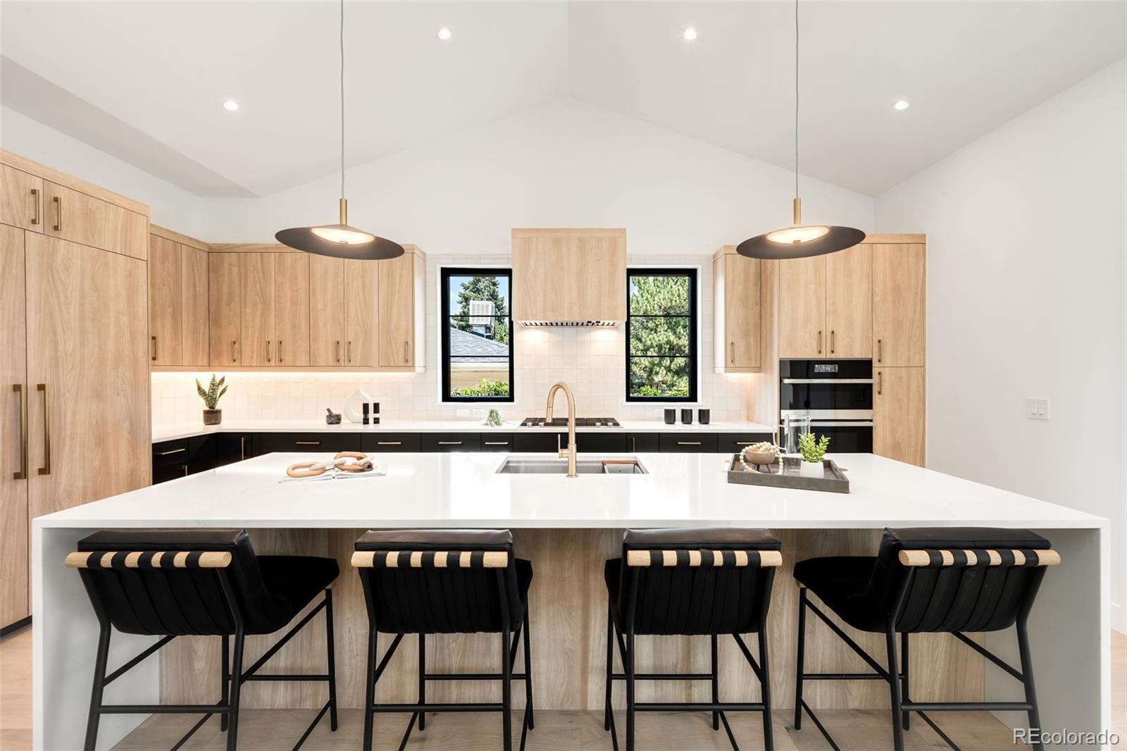 MLS Image #9 for 3360 s dexter street,denver, Colorado