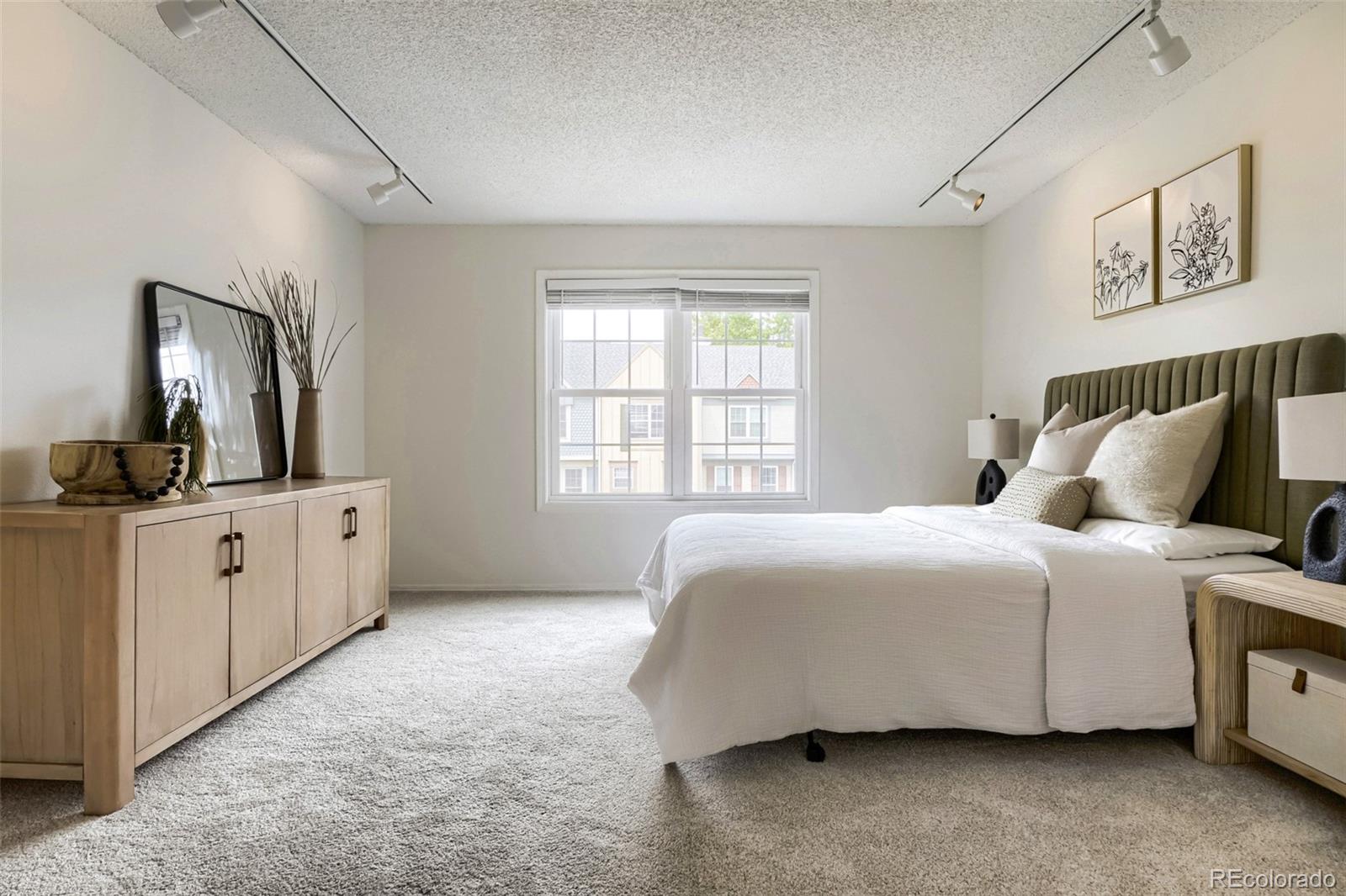 MLS Image #14 for 1699 s trenton street,denver, Colorado