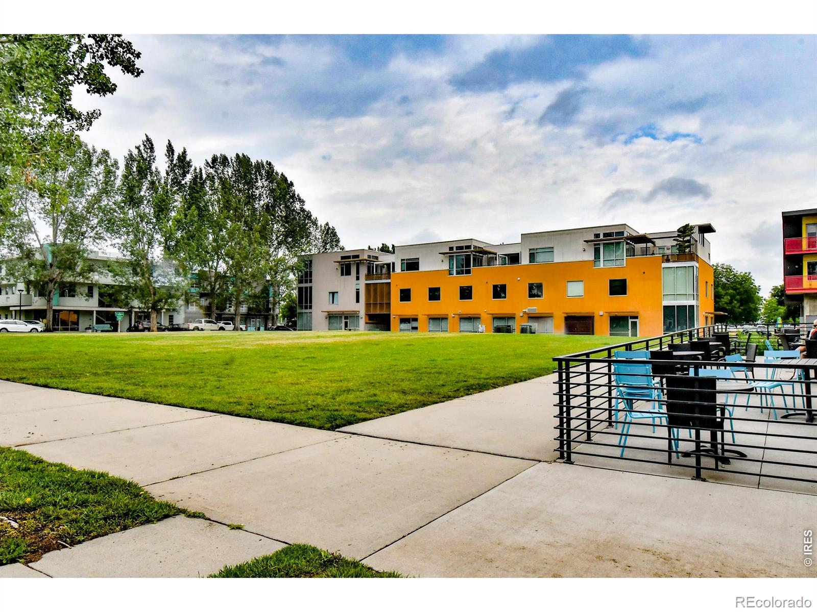 MLS Image #25 for 2017  100 year party court,longmont, Colorado