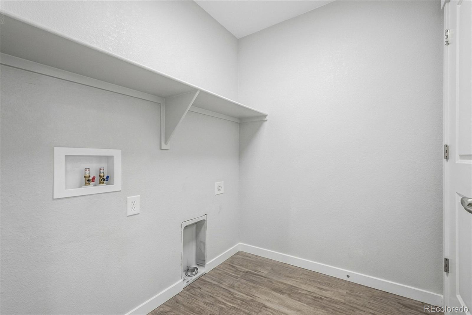 MLS Image #25 for 9729  albion lane,denver, Colorado