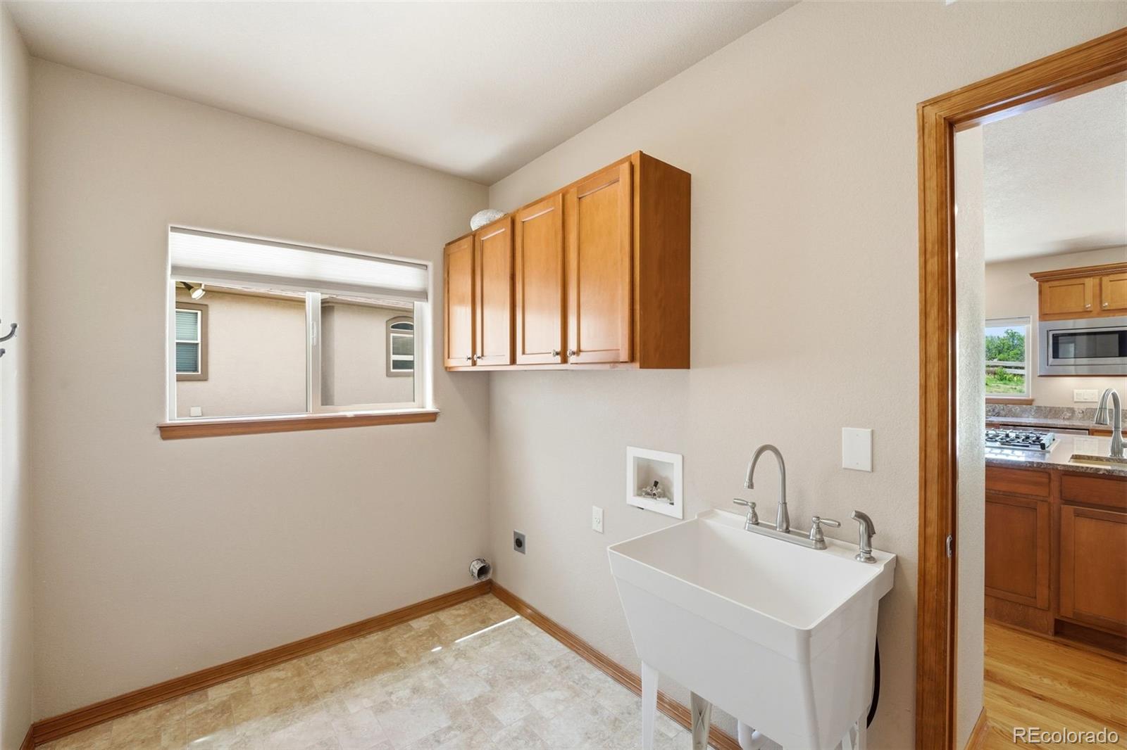 MLS Image #10 for 1630  oakmont drive,colorado springs, Colorado