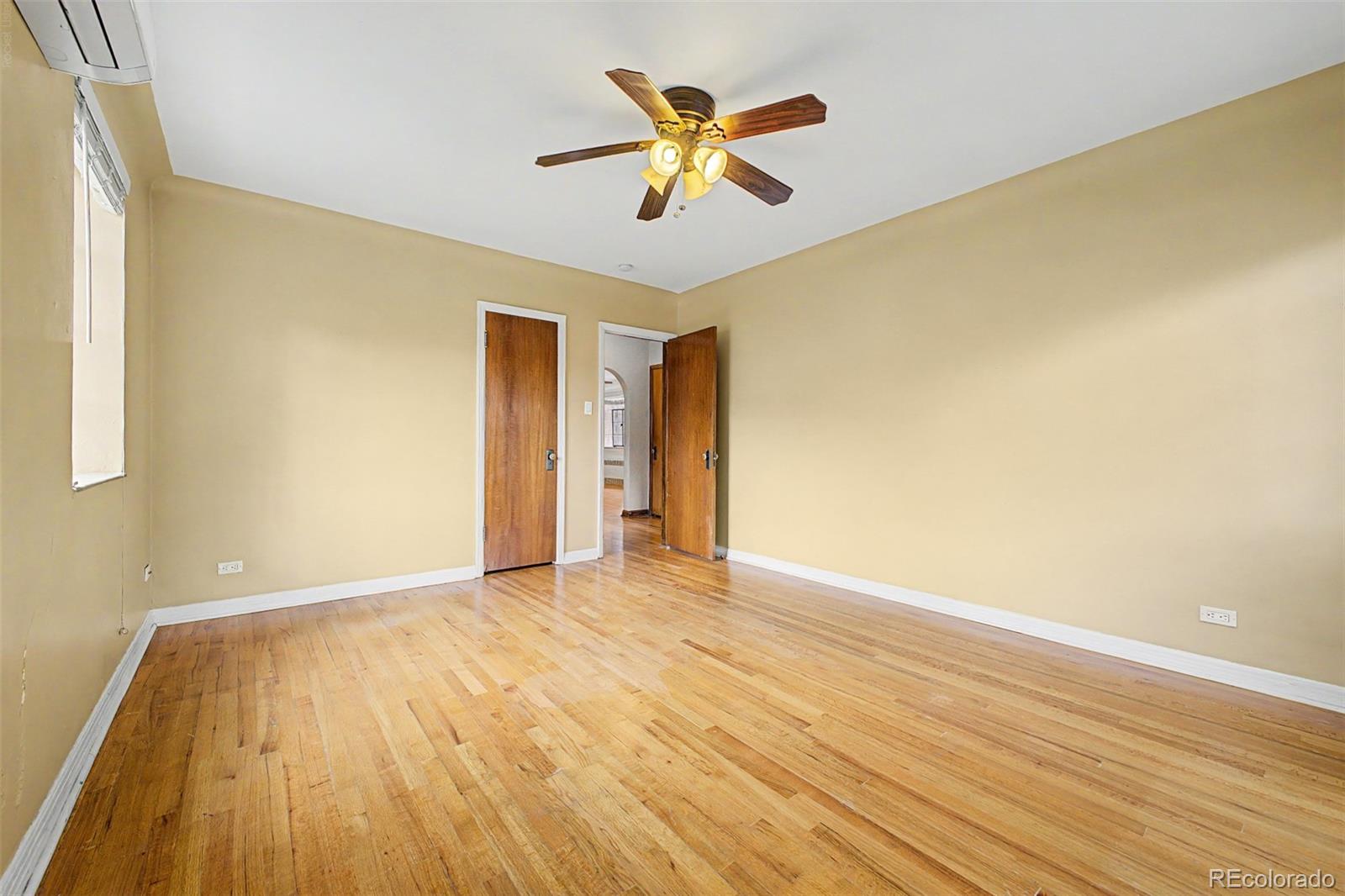 MLS Image #17 for 1405  dexter street,denver, Colorado