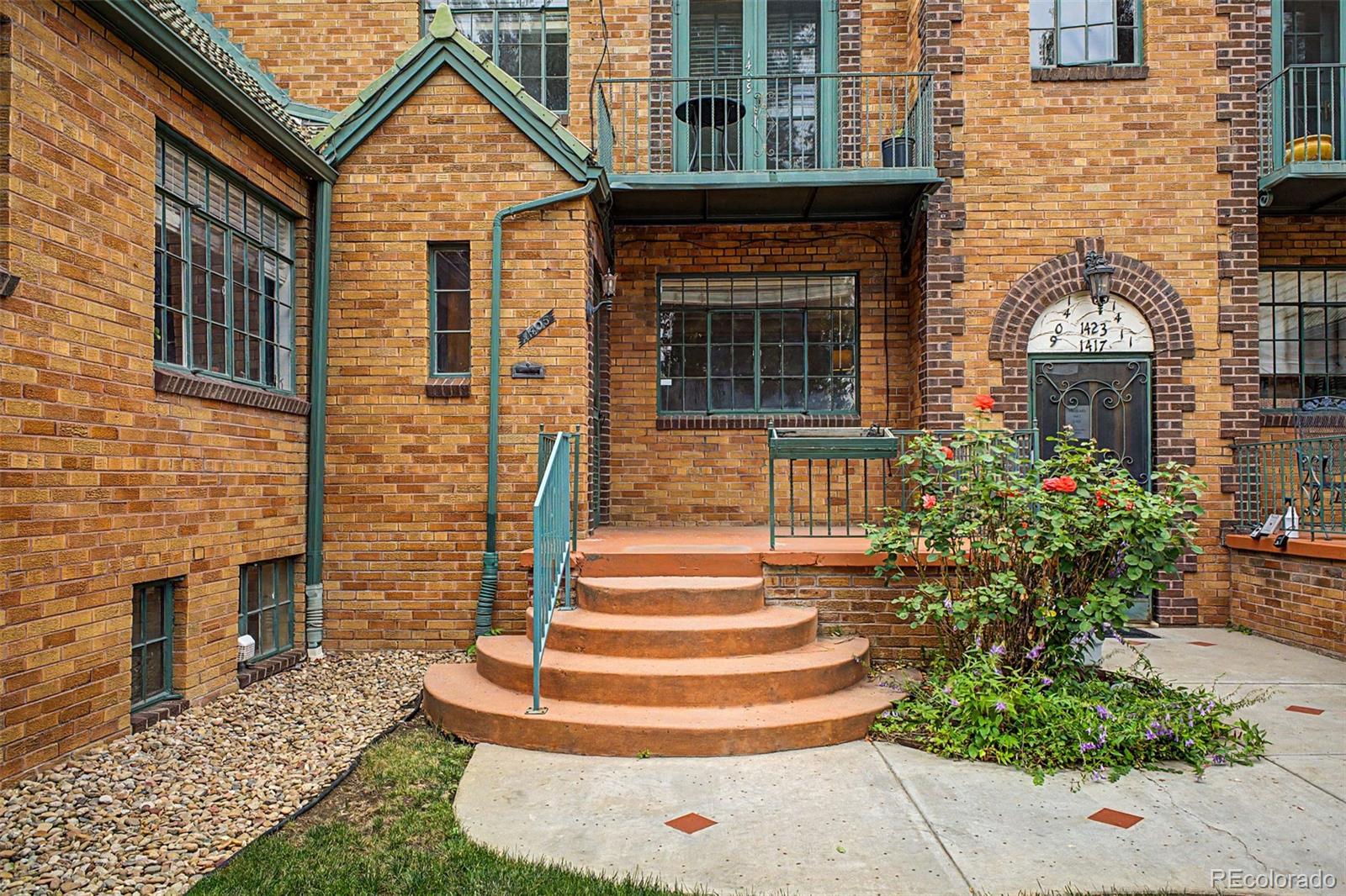 MLS Image #2 for 1405  dexter street,denver, Colorado