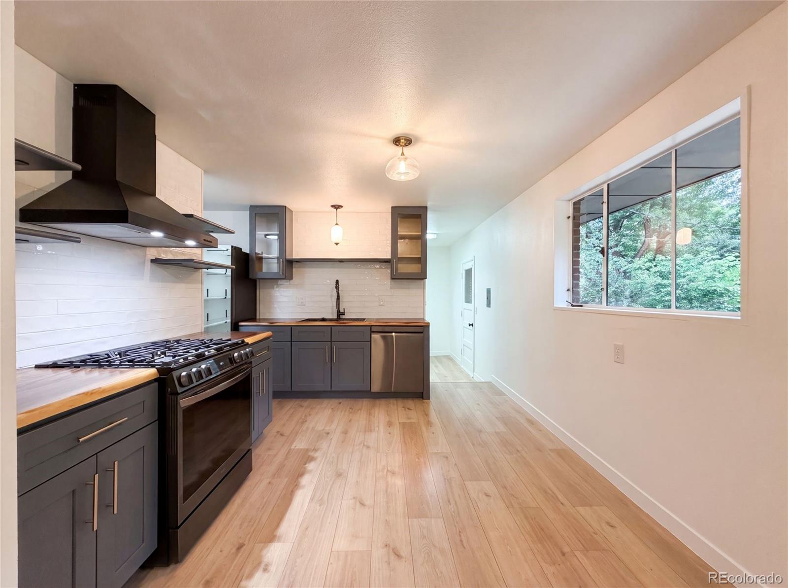 MLS Image #10 for 1950  edgewood drive,boulder, Colorado