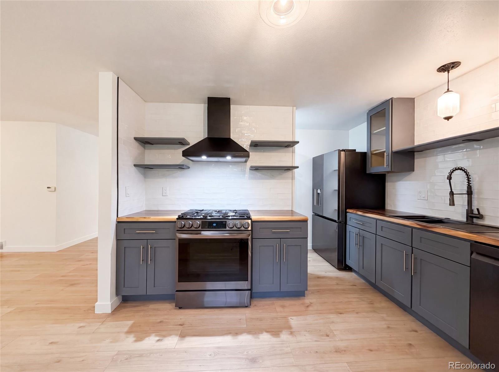 MLS Image #12 for 1950  edgewood drive,boulder, Colorado