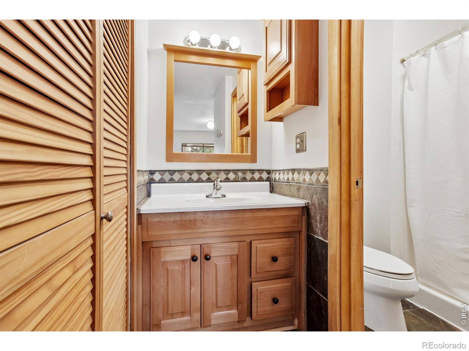 MLS Image #14 for 695  manhattan drive,boulder, Colorado