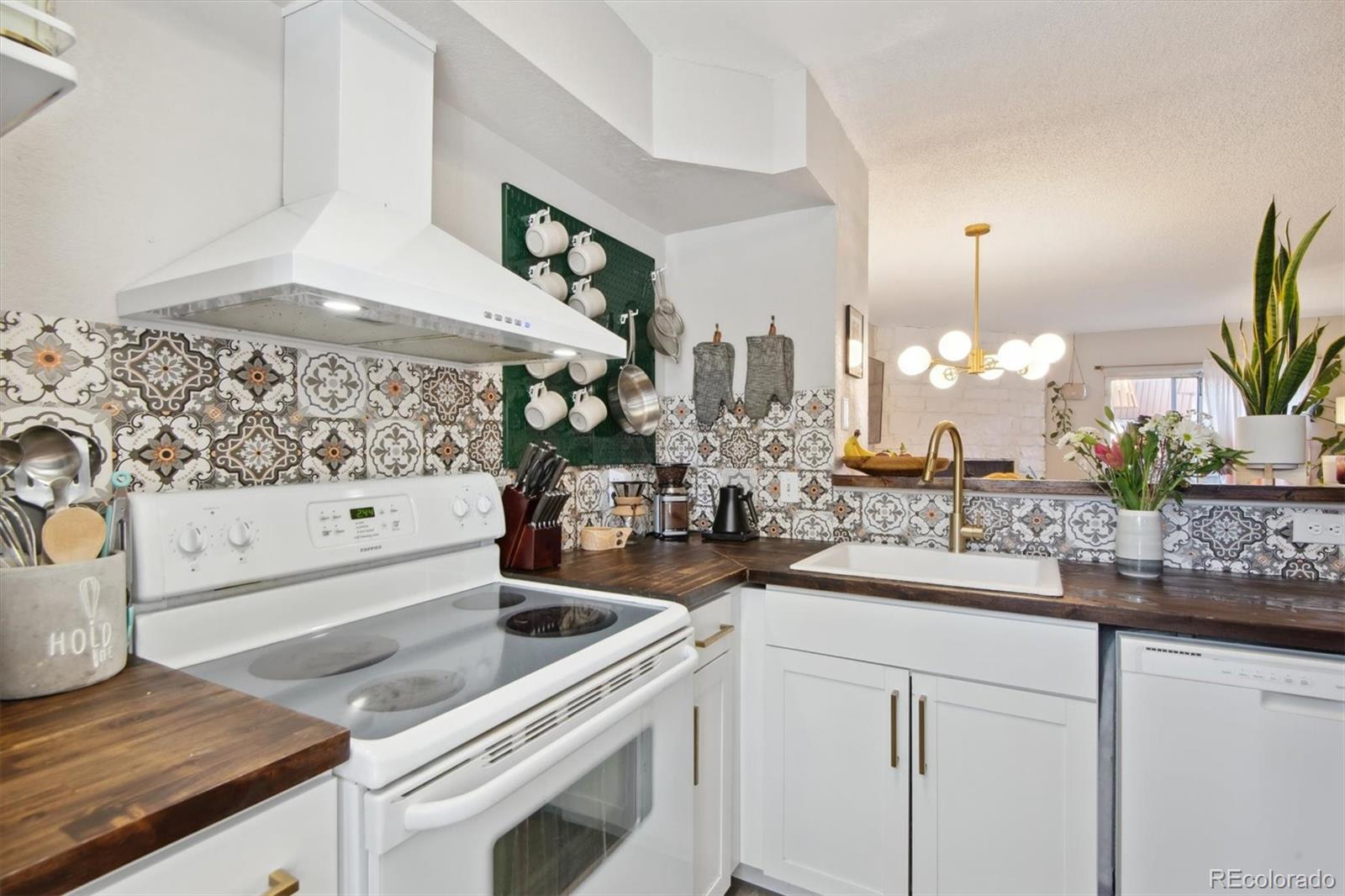 MLS Image #3 for 2961 w 81st avenue,westminster, Colorado