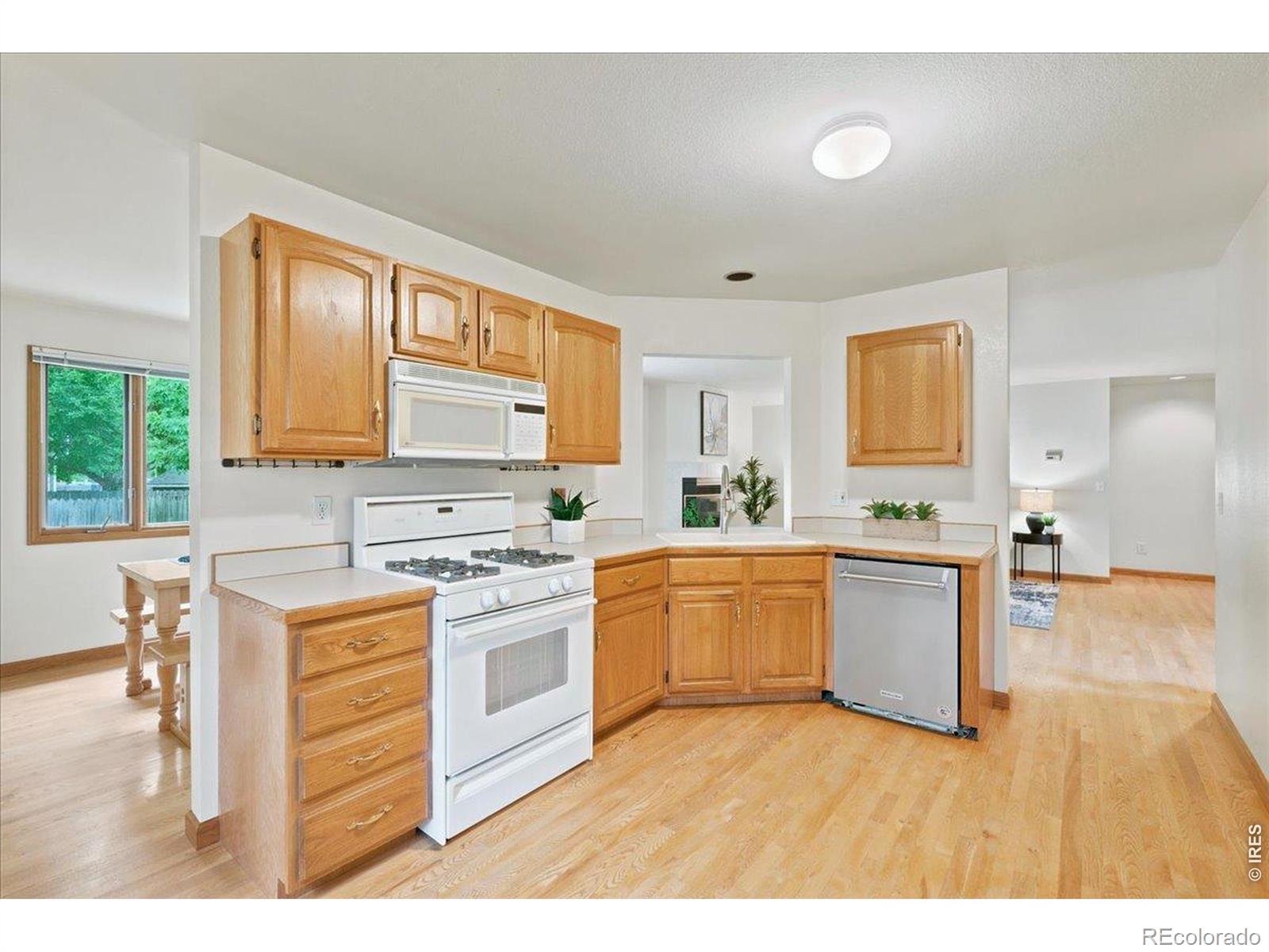 MLS Image #6 for 1003  medicine man court,windsor, Colorado
