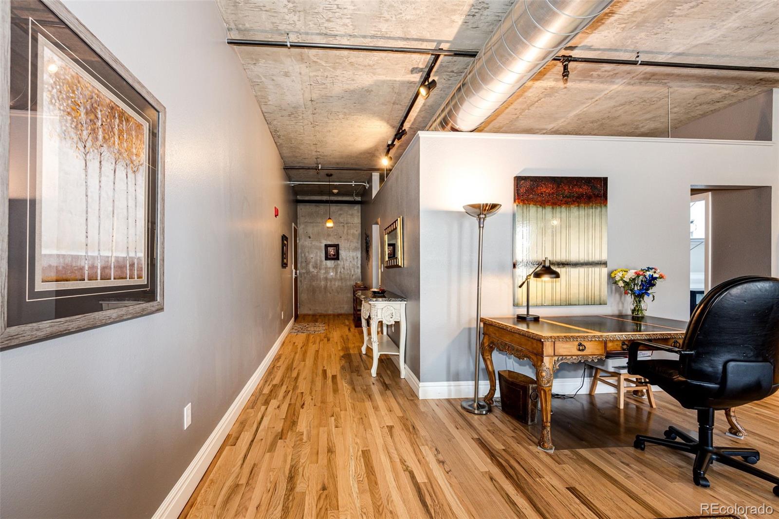 MLS Image #11 for 1499  blake street,denver, Colorado