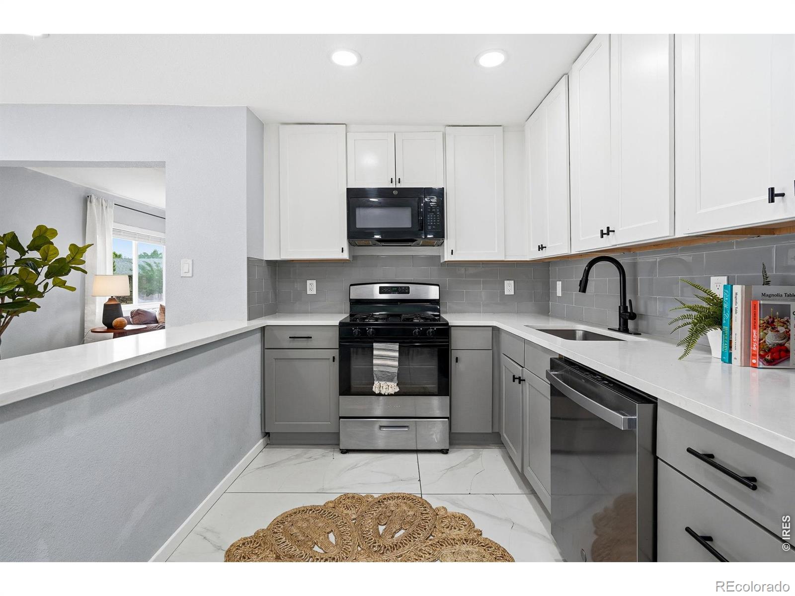 MLS Image #11 for 2767 s bryant street,denver, Colorado