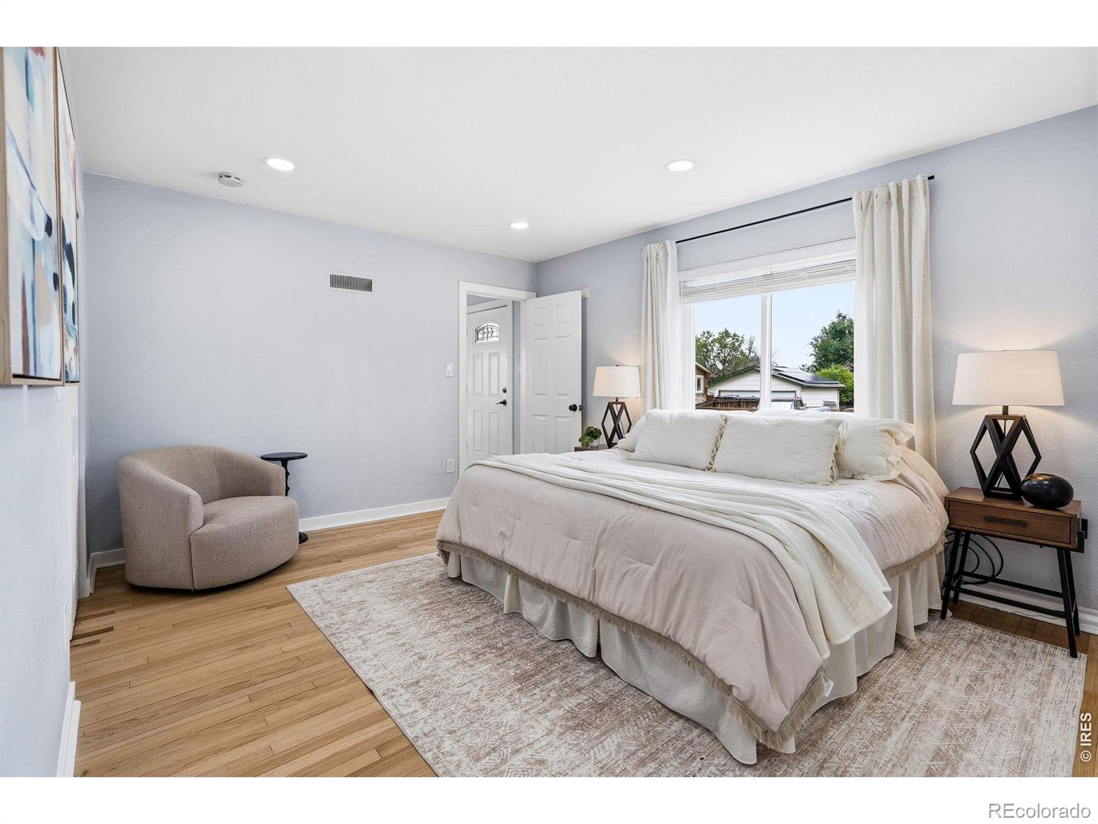 MLS Image #16 for 2767 s bryant street,denver, Colorado