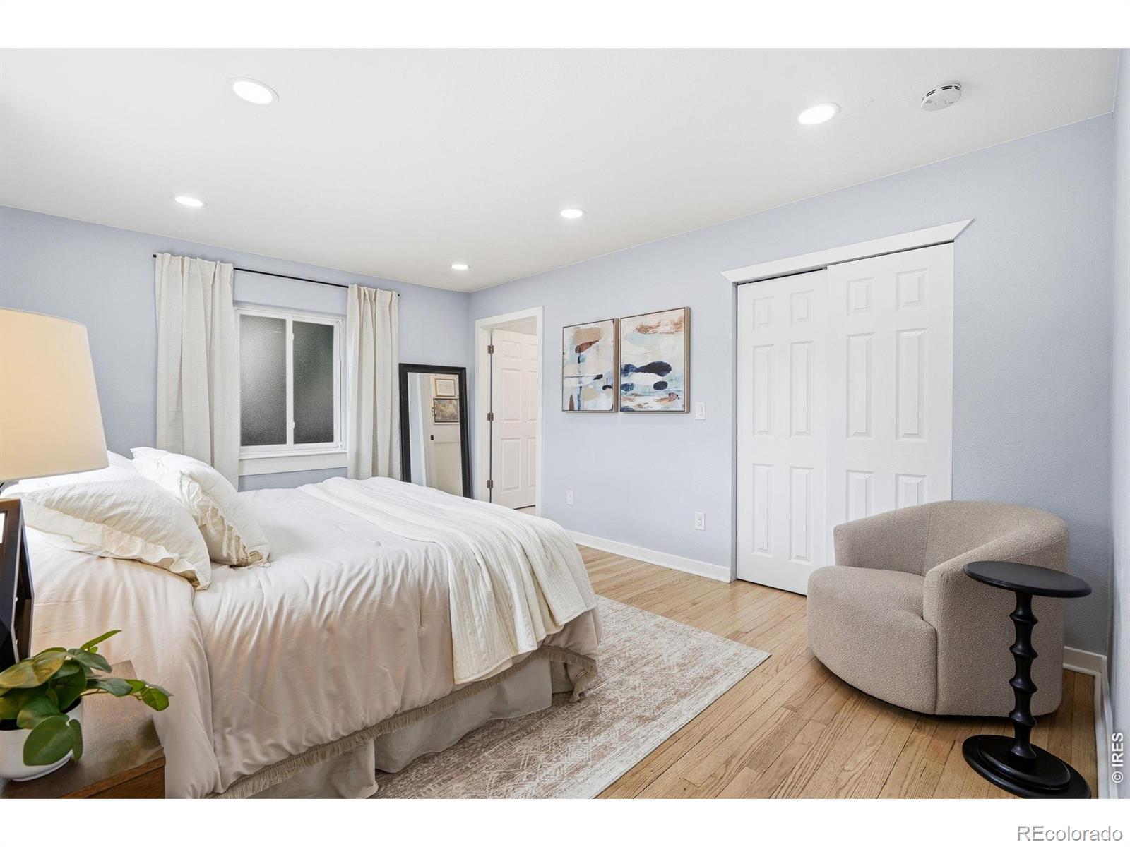 MLS Image #18 for 2767 s bryant street,denver, Colorado