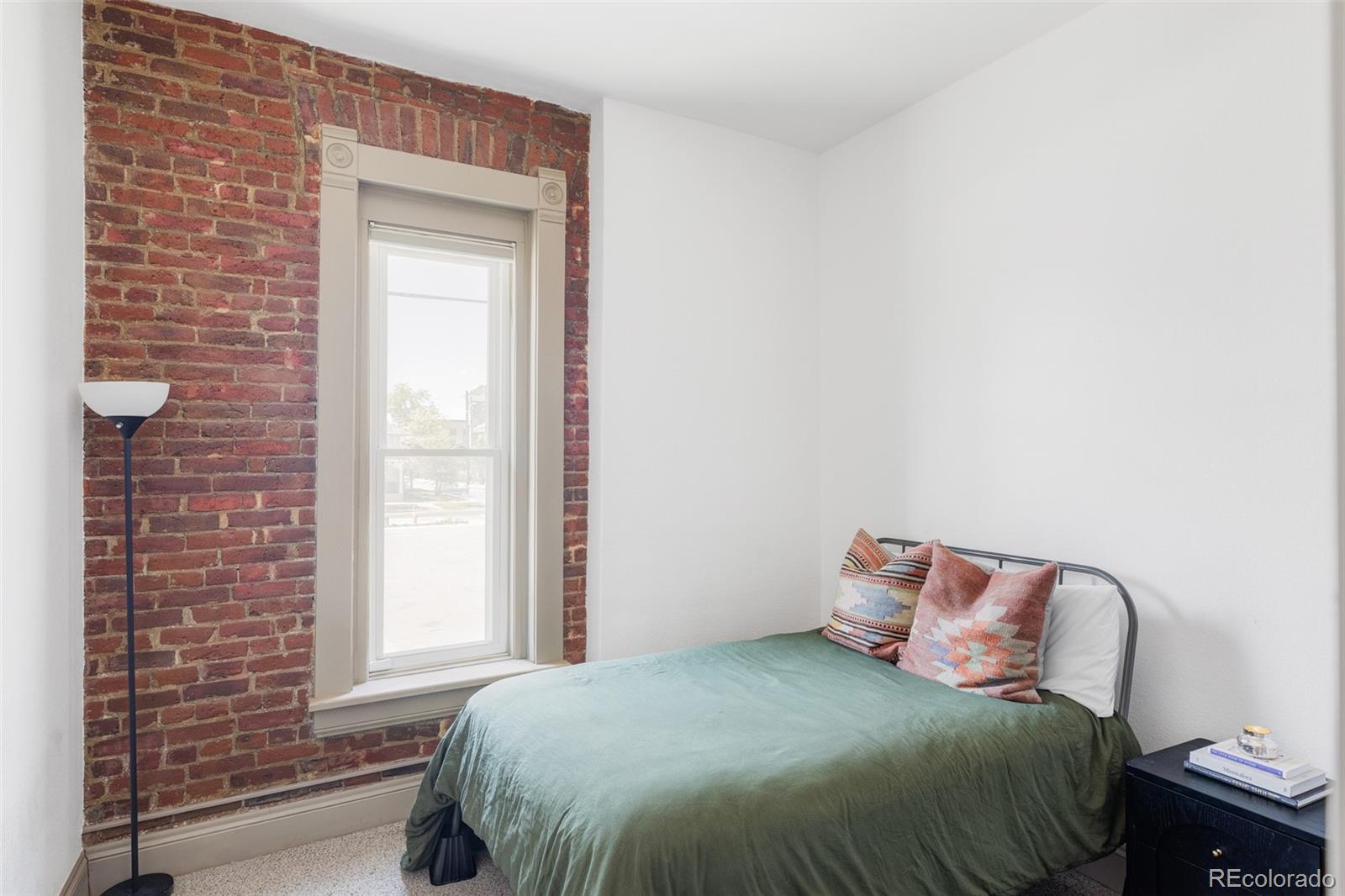 MLS Image #15 for 814  24th street,denver, Colorado