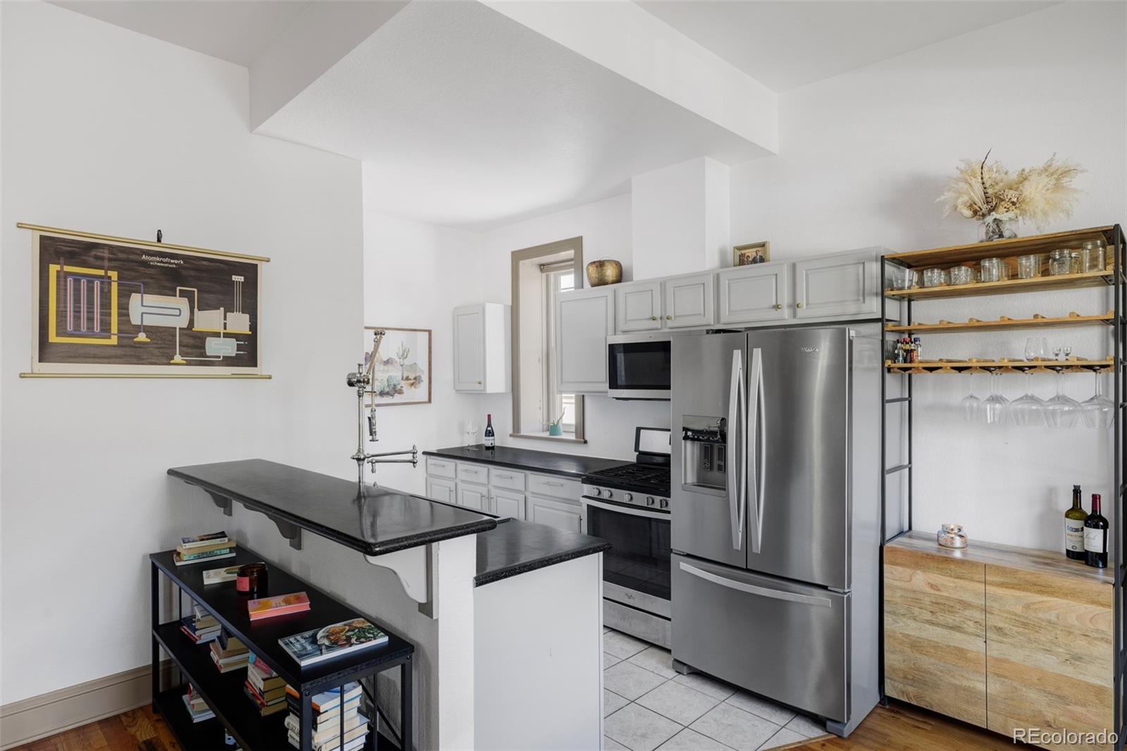 MLS Image #6 for 814  24th street,denver, Colorado