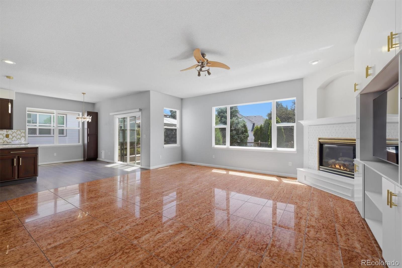 MLS Image #2 for 16832 e euclid lane,aurora, Colorado