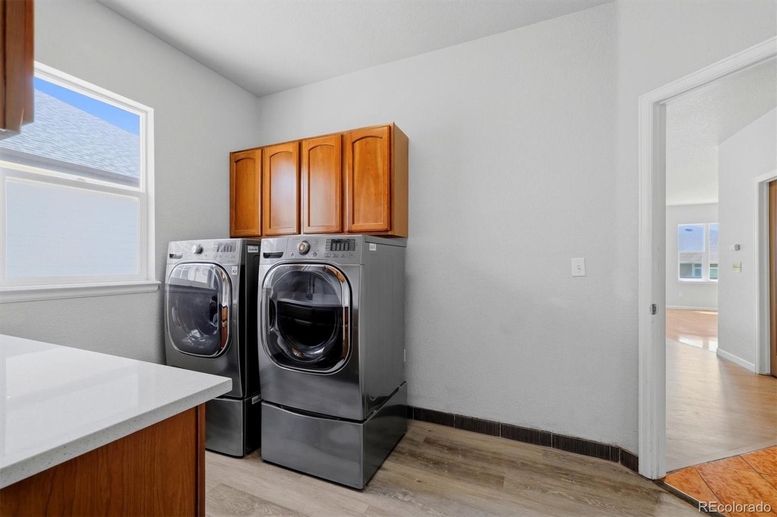 MLS Image #8 for 16832 e euclid lane,aurora, Colorado