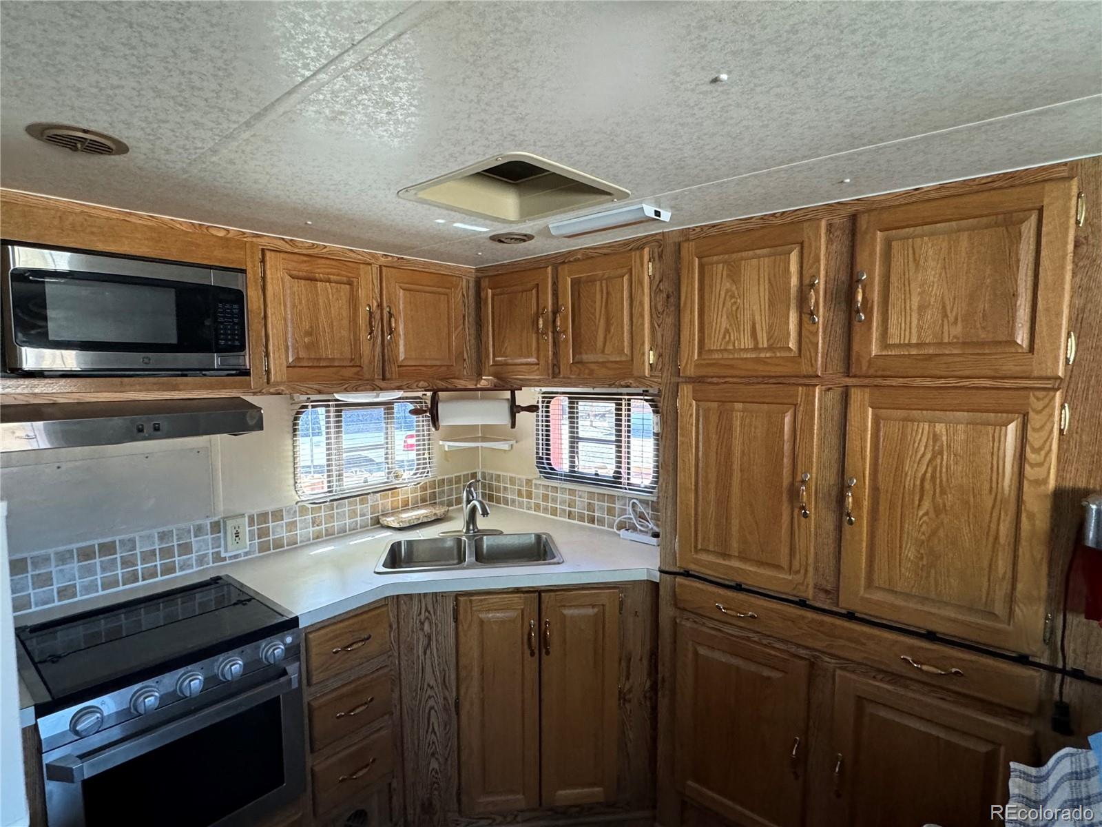 MLS Image #17 for 10795  county road 197a ,nathrop, Colorado