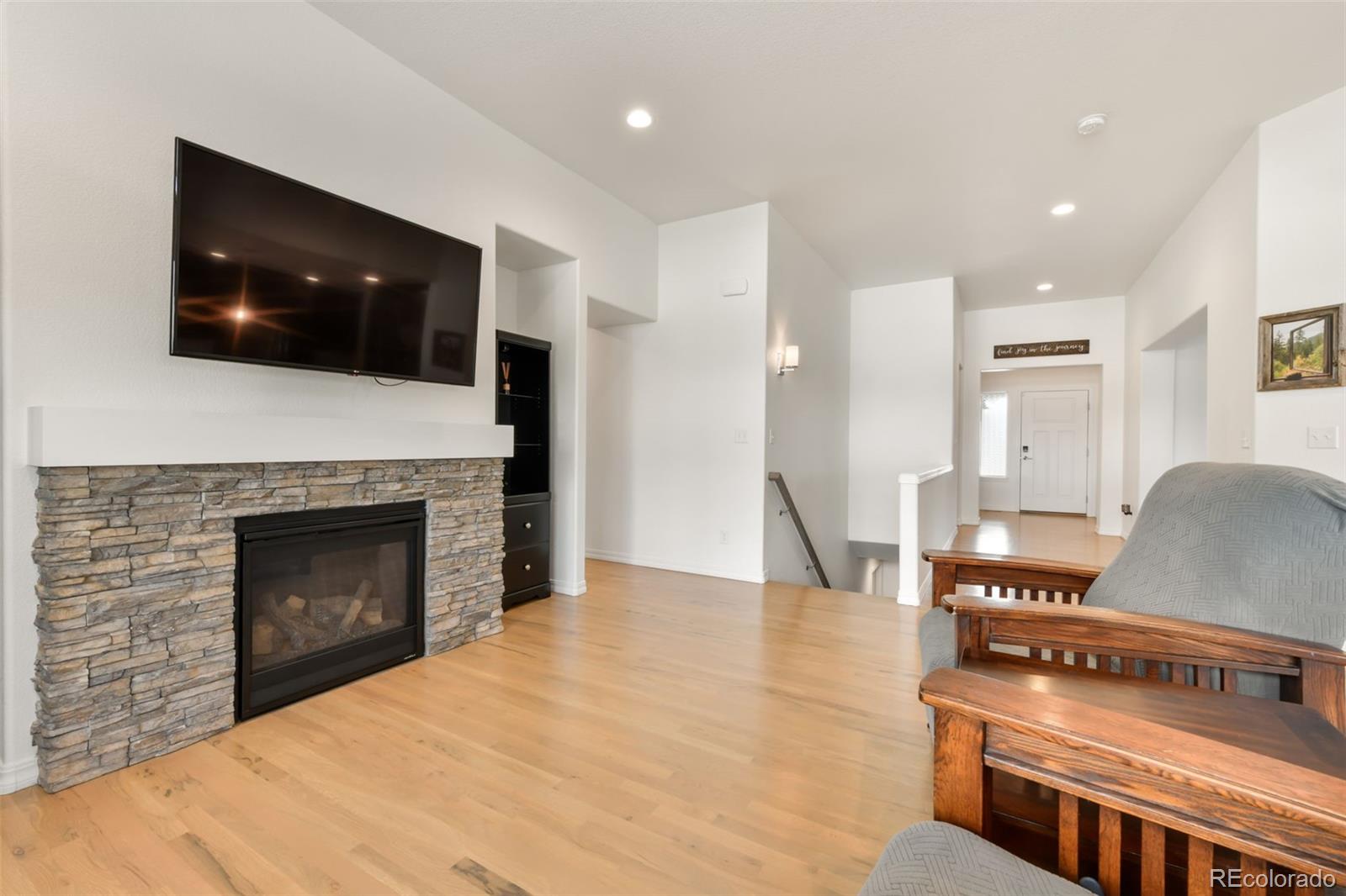 MLS Image #5 for 8071  gilpin peak drive,colorado springs, Colorado
