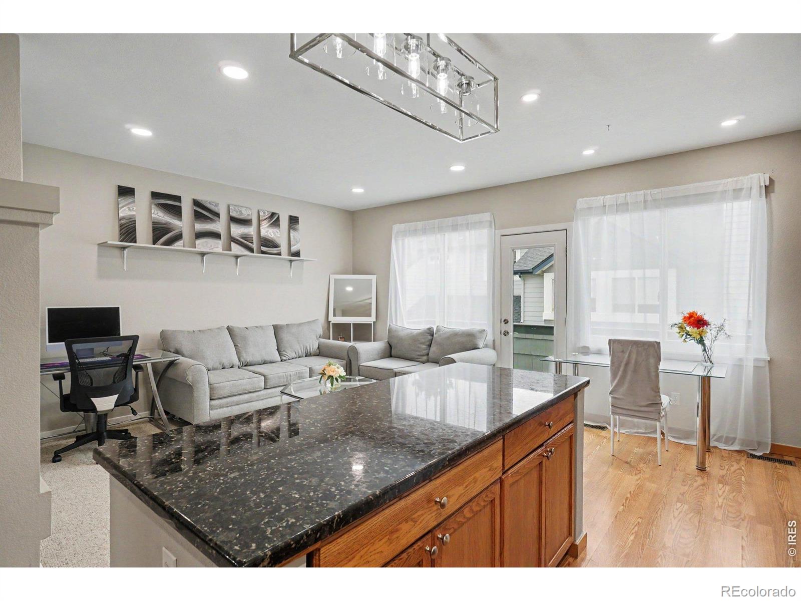 MLS Image #8 for 604  barberry drive,longmont, Colorado