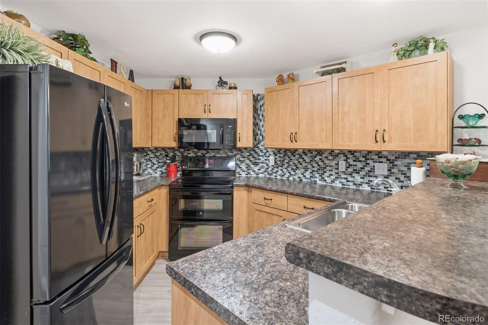 MLS Image #16 for 8737 e dry creek road,centennial, Colorado