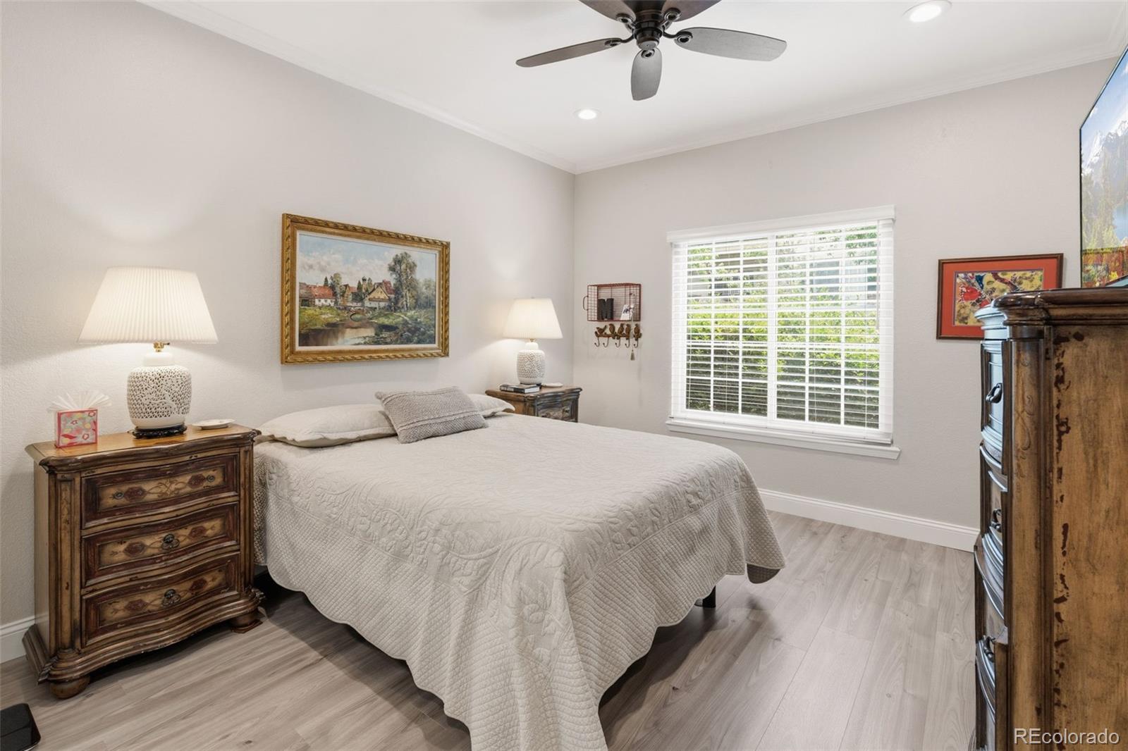MLS Image #18 for 8737 e dry creek road,centennial, Colorado