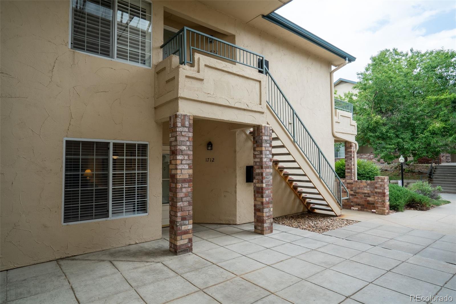 MLS Image #2 for 8737 e dry creek road,centennial, Colorado