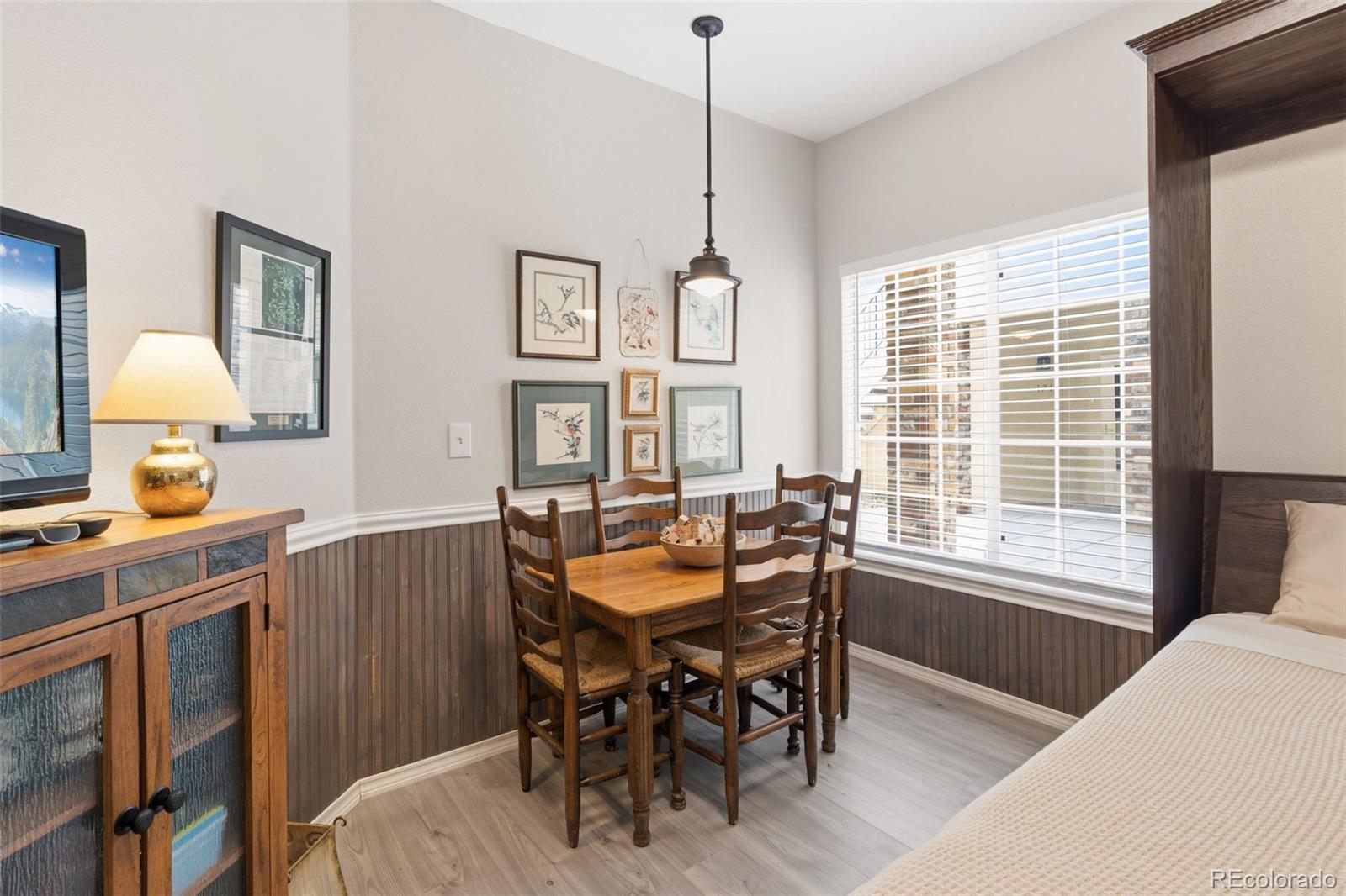 MLS Image #26 for 8737 e dry creek road,centennial, Colorado