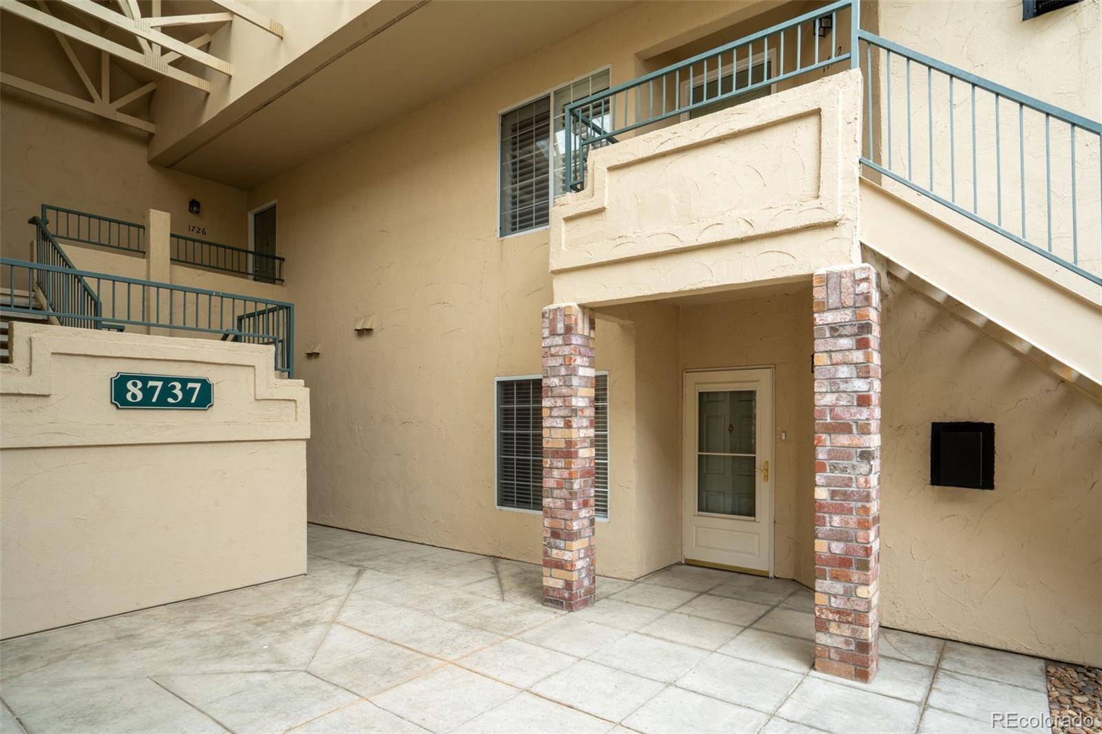 MLS Image #3 for 8737 e dry creek road,centennial, Colorado