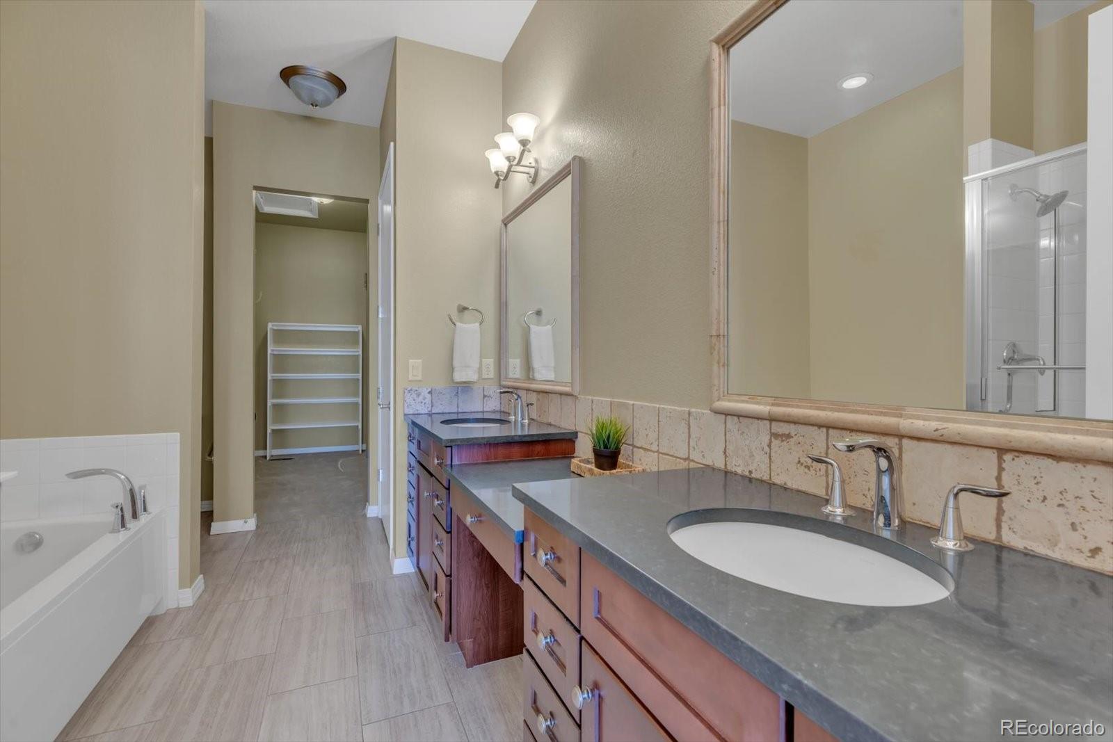 MLS Image #23 for 536  split rock drive,loveland, Colorado