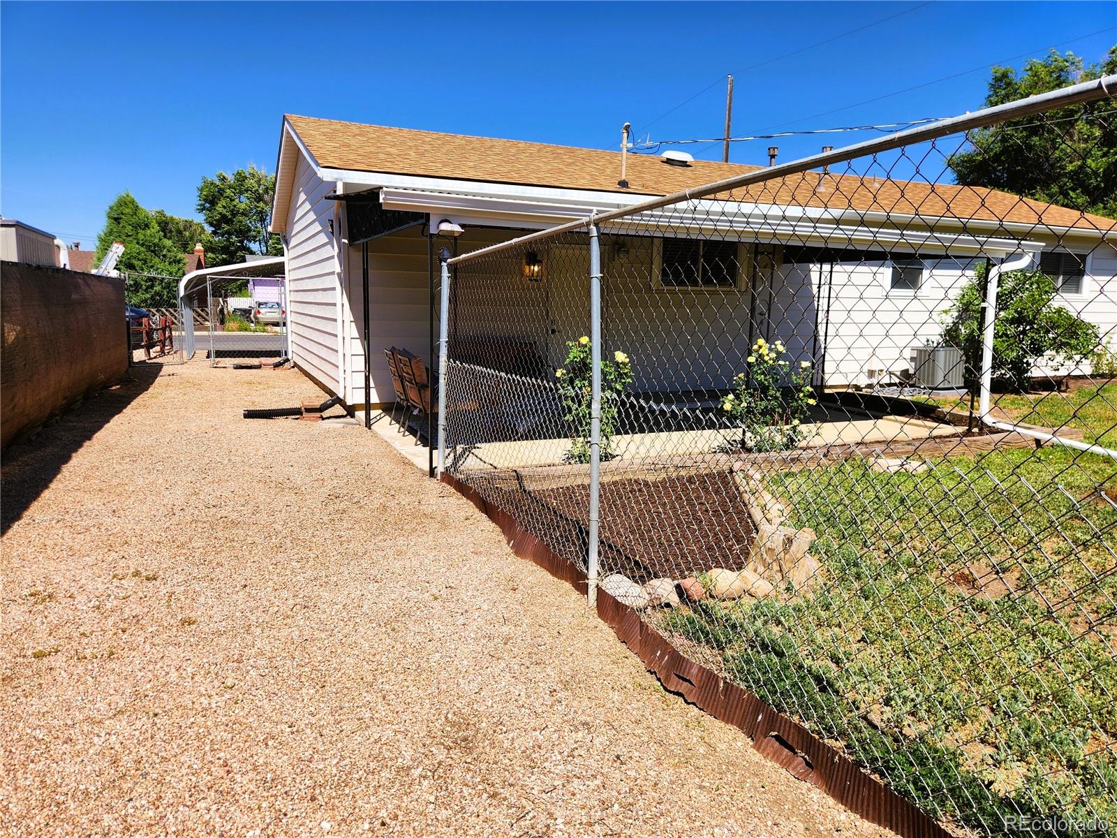 MLS Image #14 for 1076  maxwell street,colorado springs, Colorado