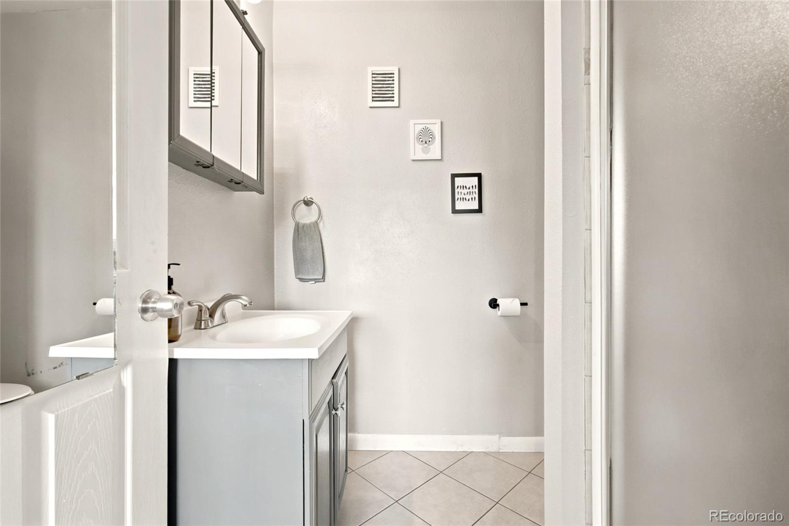 MLS Image #33 for 485  zenobia street,denver, Colorado