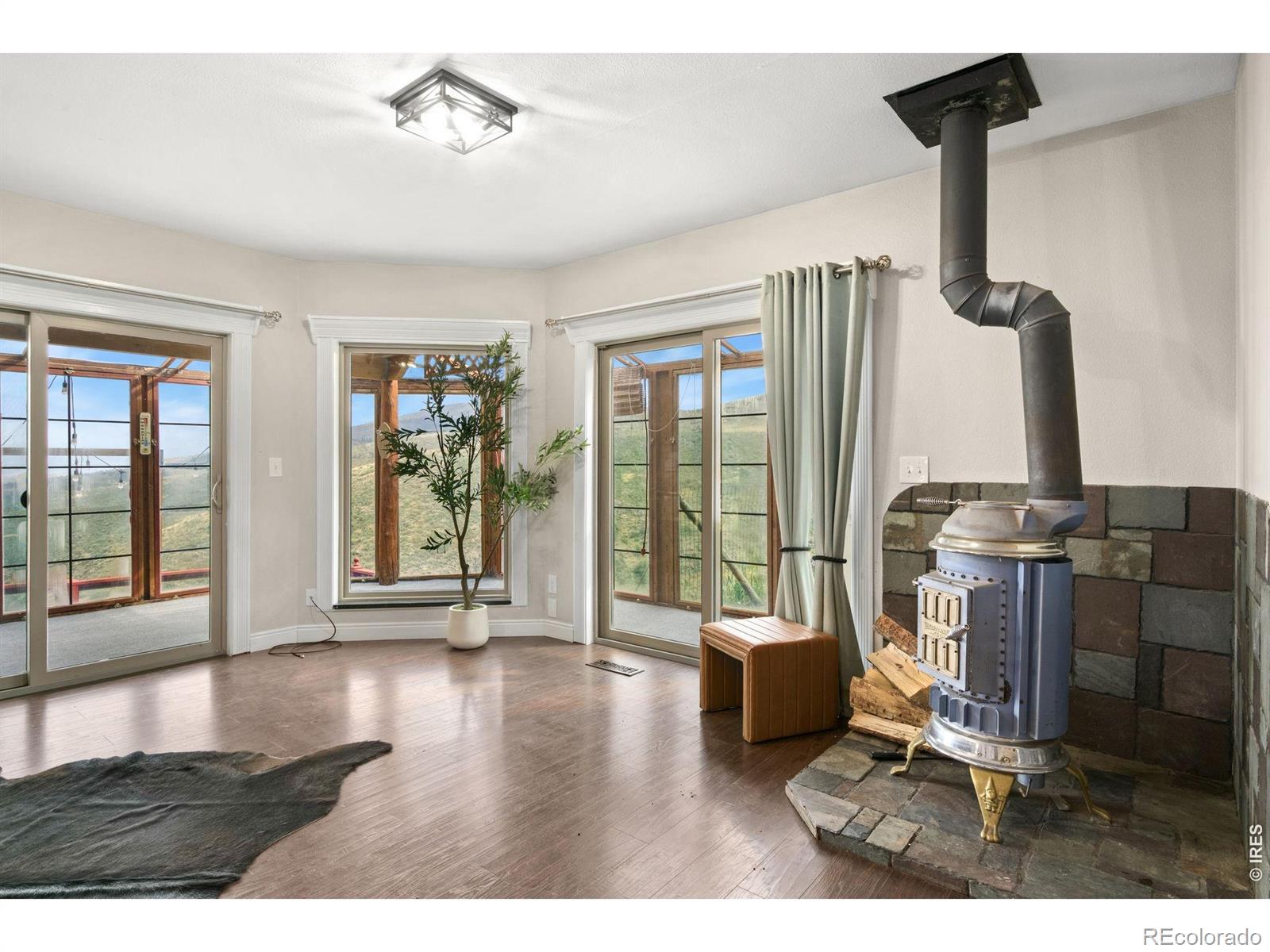 MLS Image #5 for 10828  bears lair road,loveland, Colorado