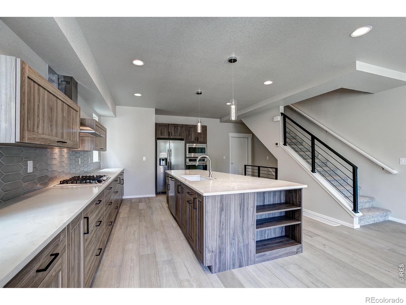MLS Image #3 for 822  cherokee drive,fort collins, Colorado