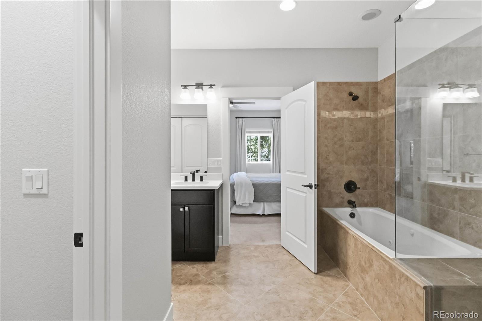 MLS Image #16 for 6370 w 30th avenue,wheat ridge, Colorado