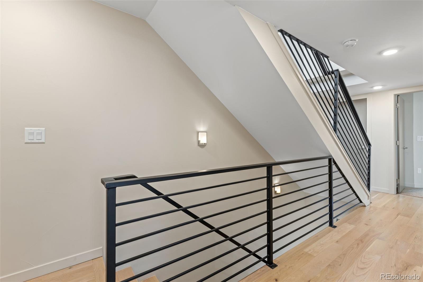 MLS Image #18 for 1318  perry street,denver, Colorado