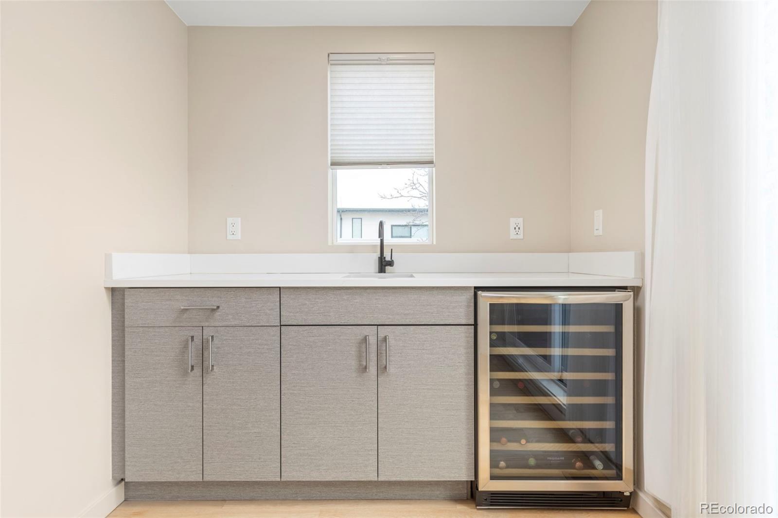MLS Image #29 for 1318  perry street,denver, Colorado