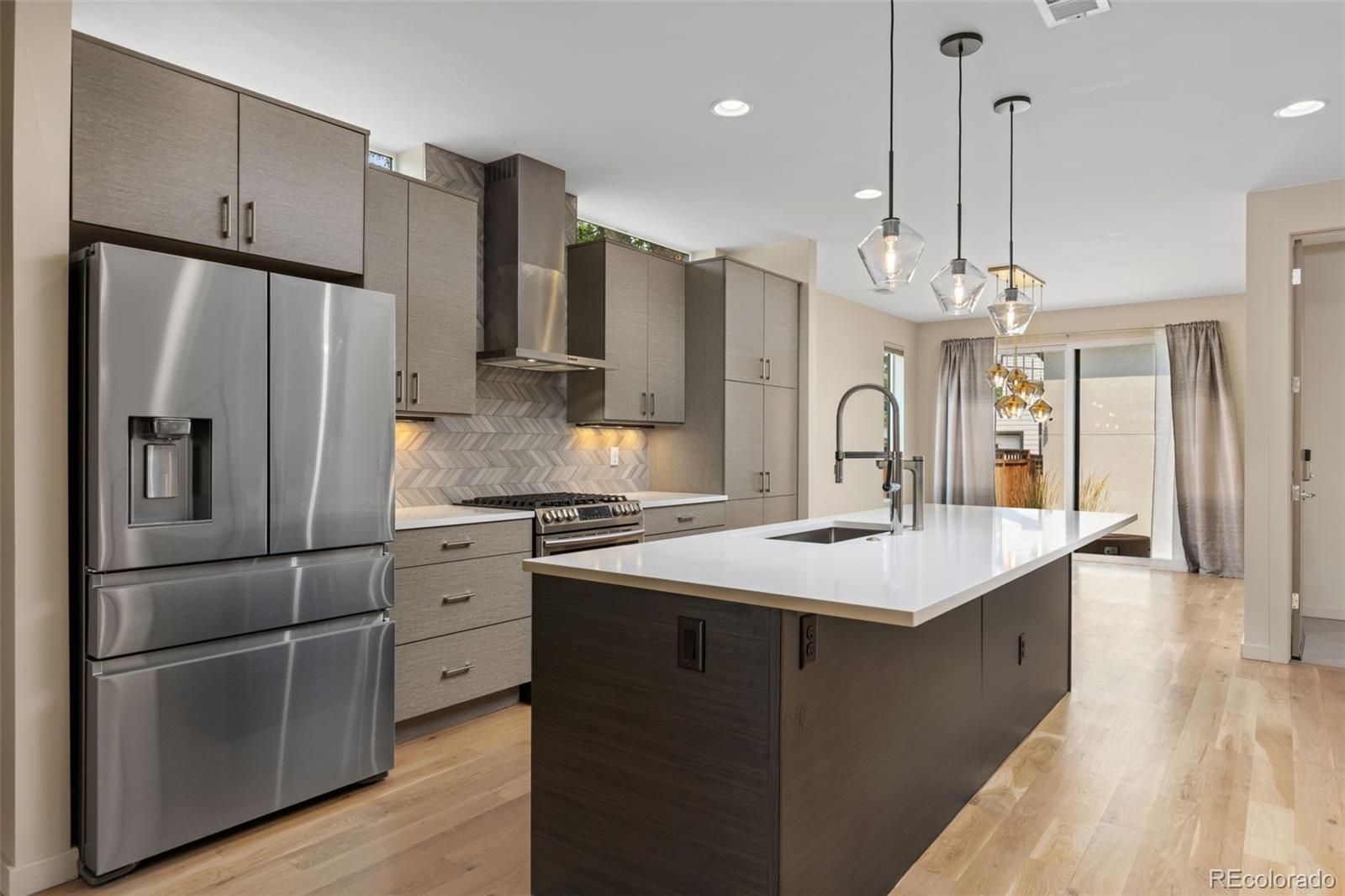 MLS Image #7 for 1318  perry street,denver, Colorado